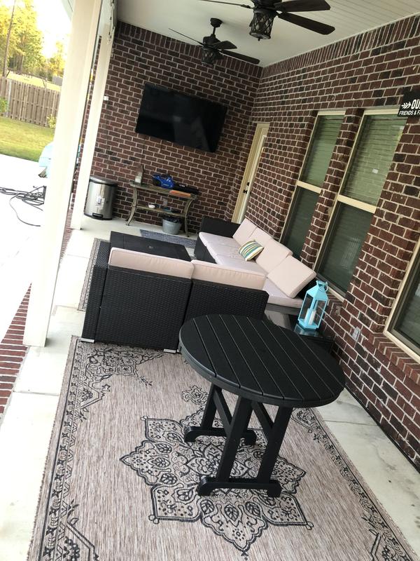 Customer photo for review titled "Perfect outdoor rugs."
