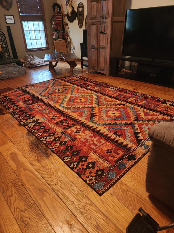 Customer photo for review titled "Rug price and shipping was perfect"