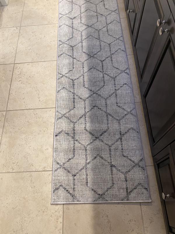 Customer photo for review titled "Good Runner"