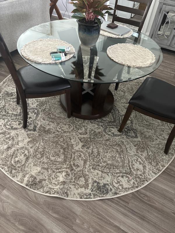 Customer photo for review titled "Fantastic 8 foot rug"