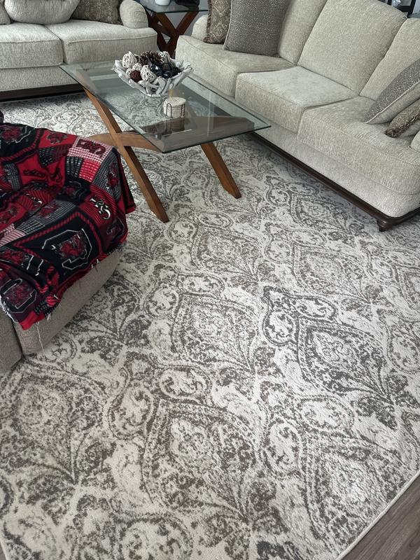 Customer photo for review titled "Fantastic rug"