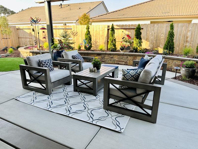 Customer photo for review titled "Perfect colors and pattern"