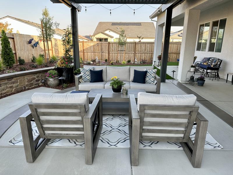 Customer photo for review titled "Perfect colors and pattern"