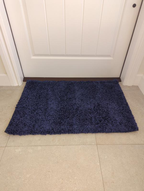 Customer photo for review titled "Super soft rug"