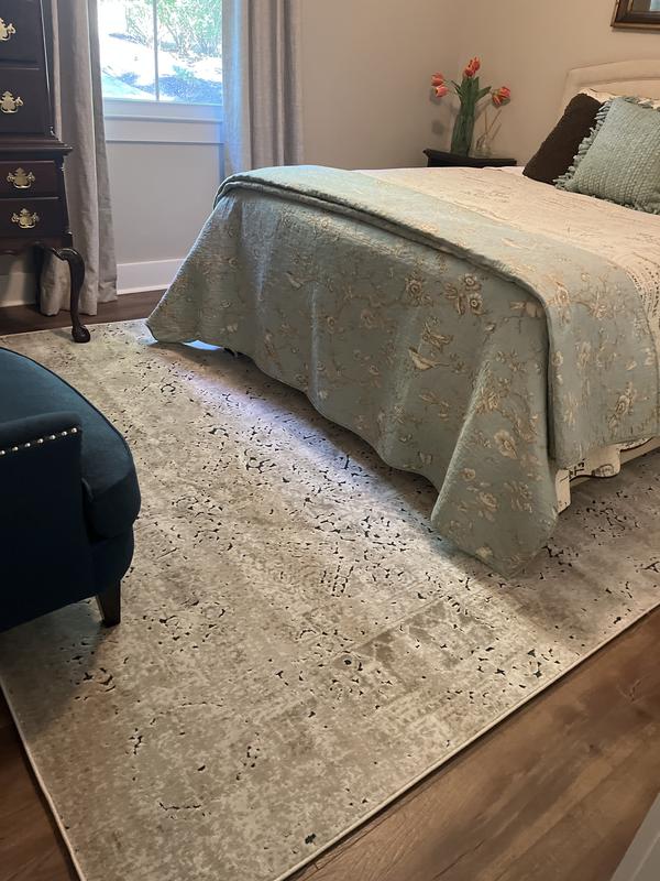 Customer photo for review titled "Rugs.Com Always Comes Through"