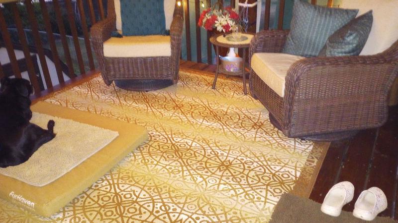 Customer photo for review titled "Love this rug."