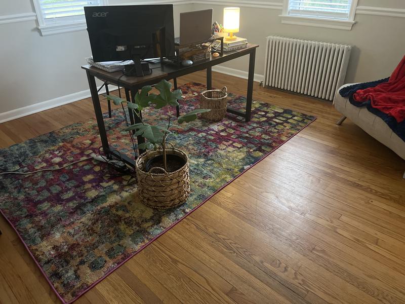 Customer photo for review titled "Looks amazing in my office"