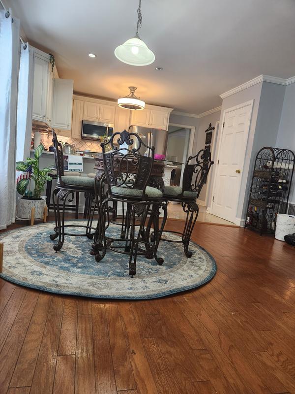 Customer photo for review titled "Love my rug"