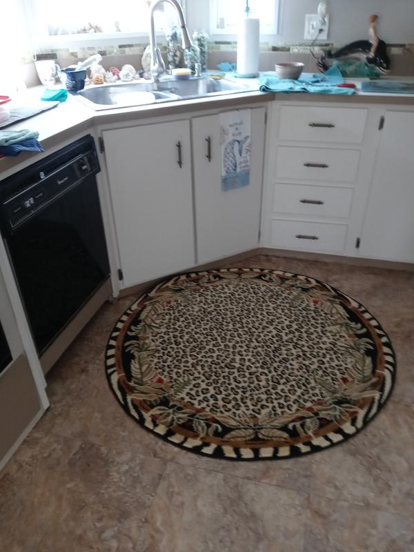 Customer photo for review titled "Savannah Circle rug"