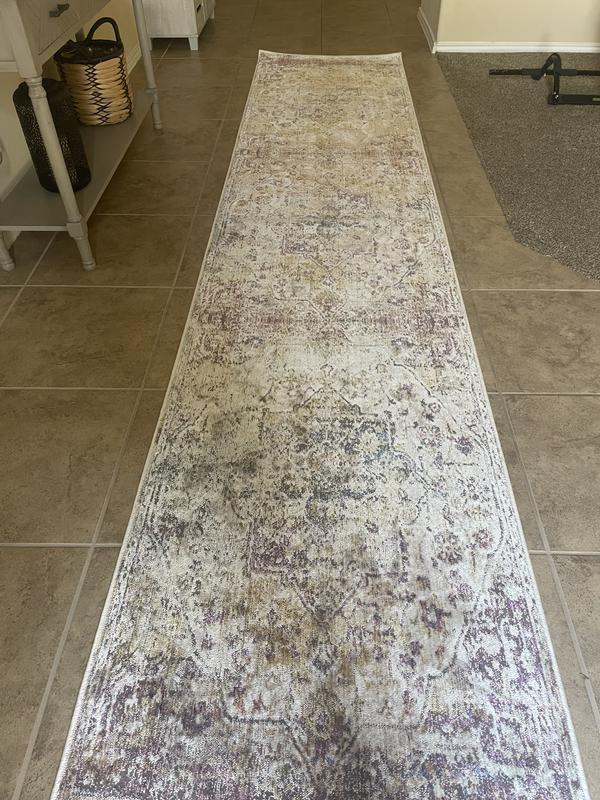 Customer photo for review titled "Rug Looks Weird"