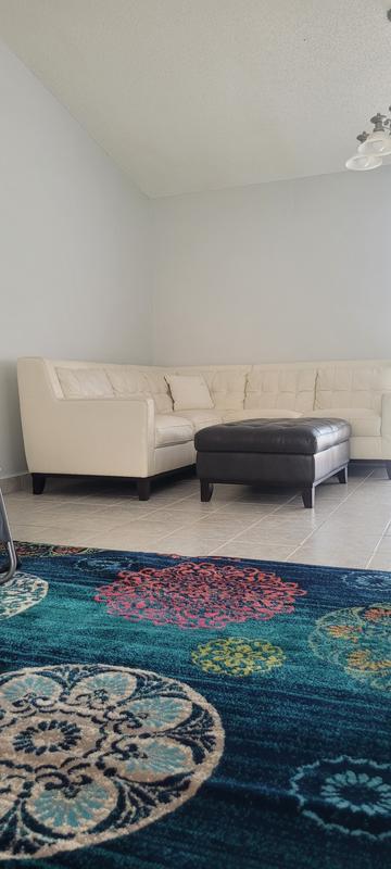 Customer photo for review titled "Perfect color pop!"