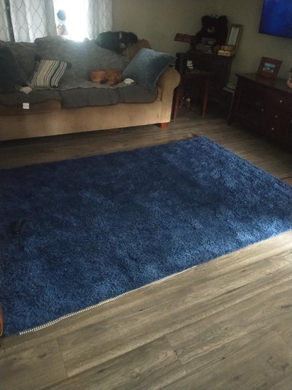 Customer photo for review titled "Beautiful rug"