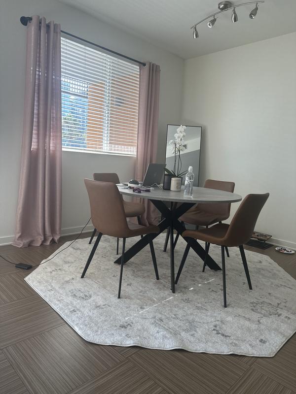 Customer photo for review titled "Perfect for my dining room table!"