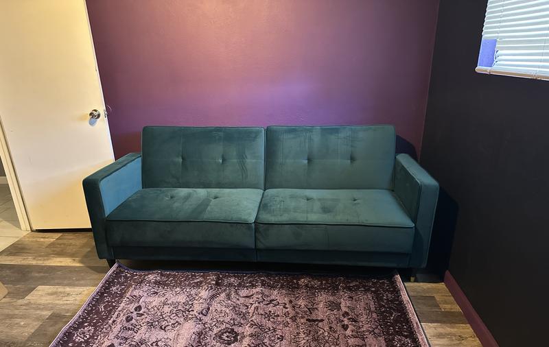 Customer photo for review titled "Looks great in my office"