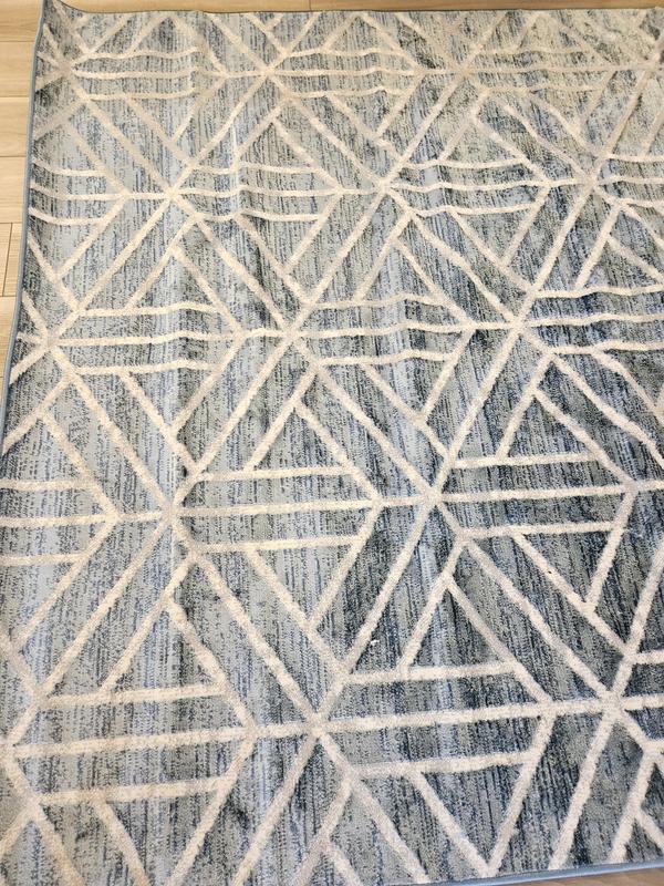 Customer photo for review titled "Color is WAY off"