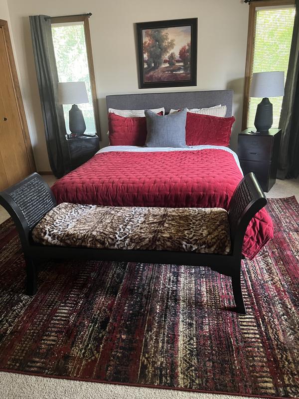 Customer photo for review titled "Bed room rug"