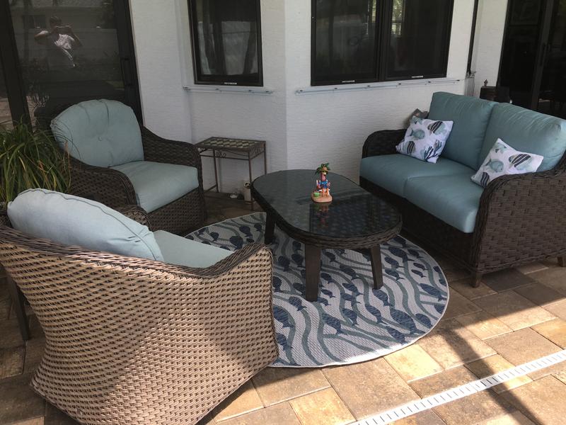 Customer photo for review titled "Love the colors and pattern"