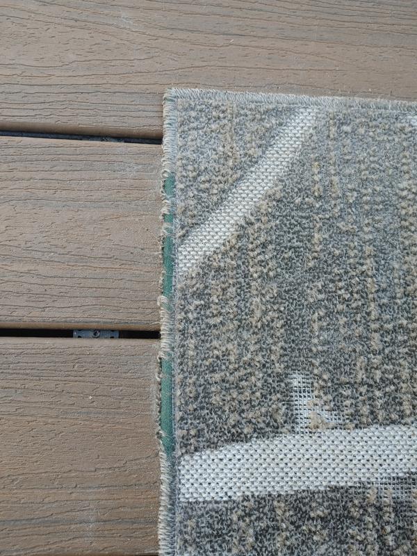 Customer photo for review titled "horrible quality"