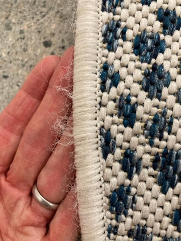 Customer photo for review titled "Terrible quality! Horrible customer service!"