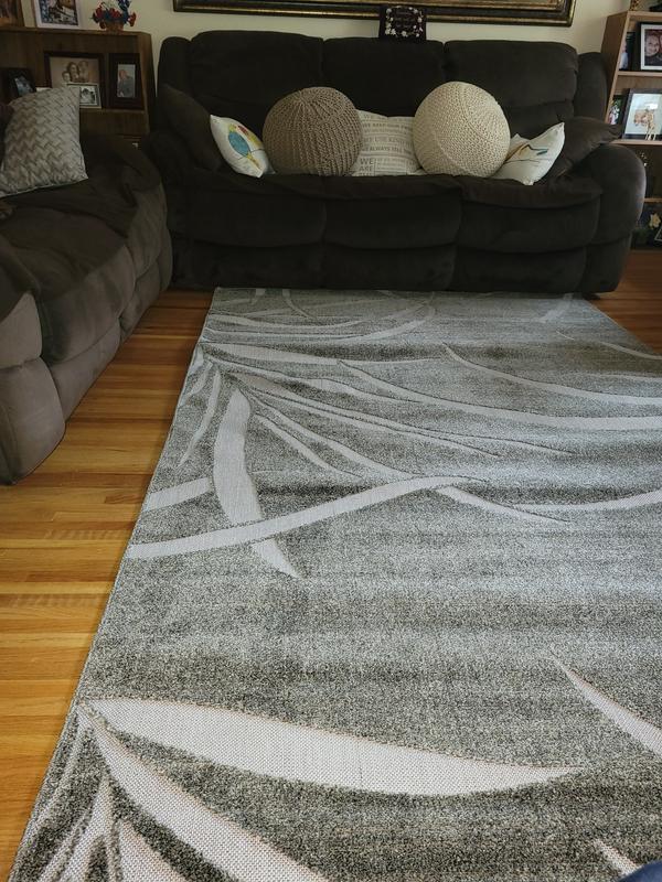 Customer photo for review titled "Loved the design !"