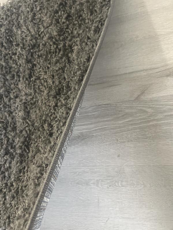 Customer photo for review titled "Cheaply Made"