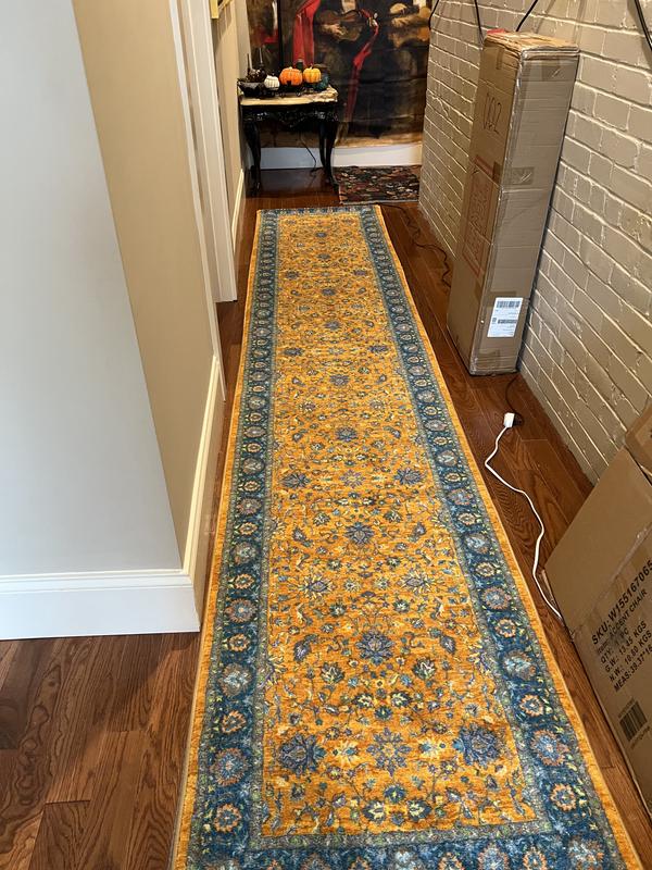 Customer photo for review titled "The plush beauty of this rug"