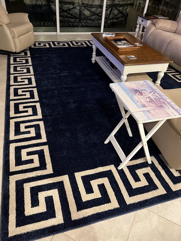 Customer photo for review titled "Beautiful & Soft"