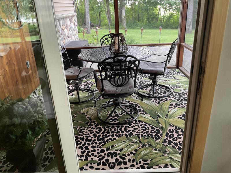 Customer photo for review titled "Great rug"