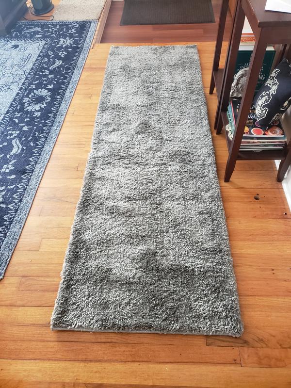 Customer photo for review titled "8' runner rug.. Grey"