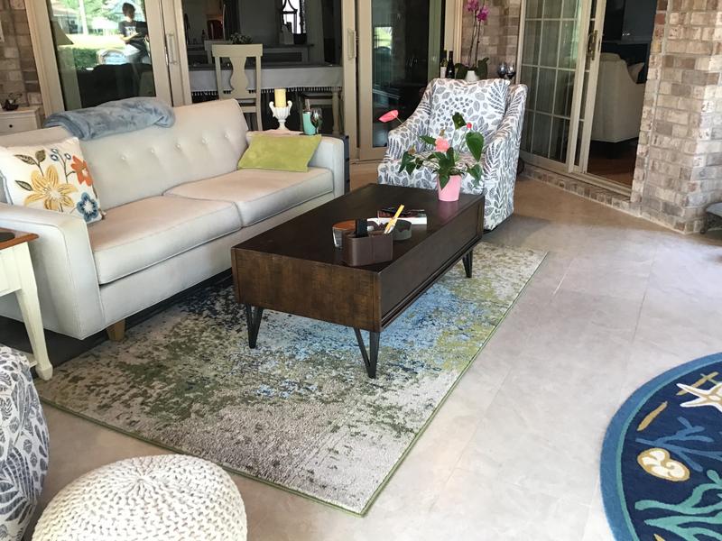 Customer photo for review titled "Awesome rug at a very fair price!"