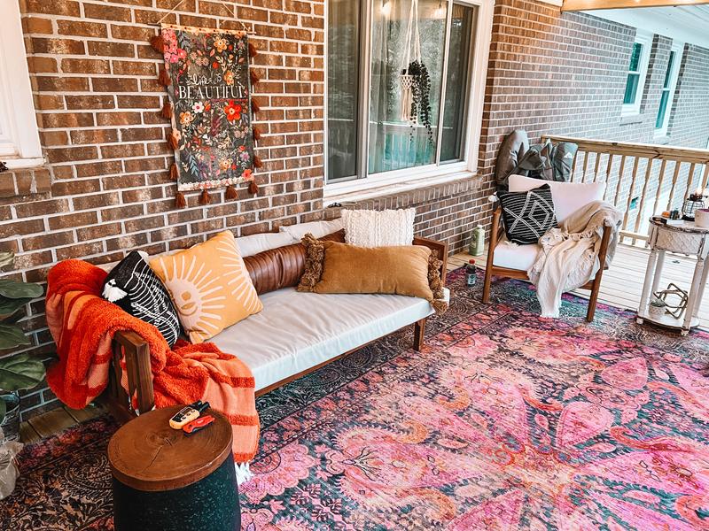 Customer photo for review titled "Outdoor patio"