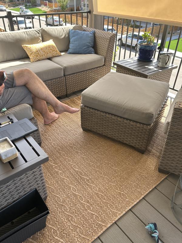 Customer photo for review titled "Love the color"