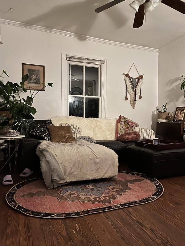 Customer photo for review titled "Beautiful rug!"