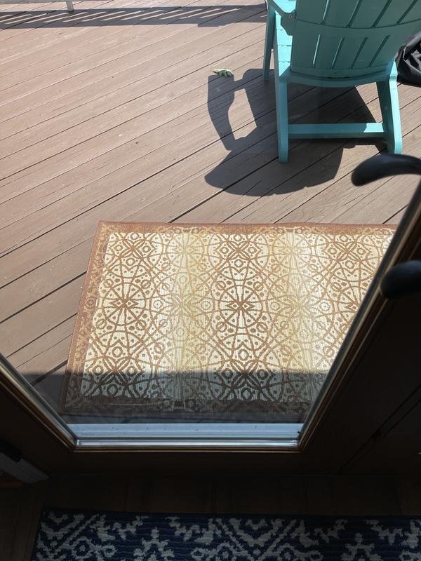 Customer photo for review titled "Pretty pattern and color"