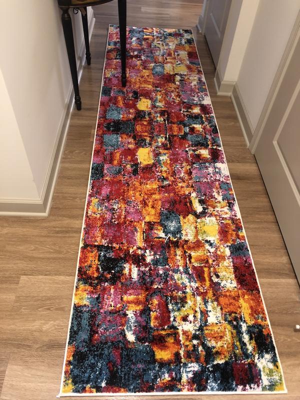 Customer photo for review titled "My Hall runner"