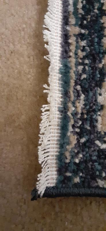 Customer photo for review titled "Don't Recommend"