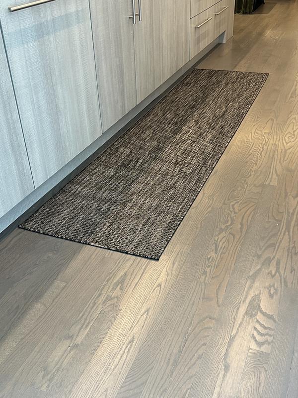 Customer photo for review titled "Perfect kitchen runner."