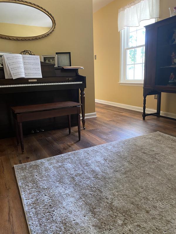 Customer photo for review titled "Love this rug!"