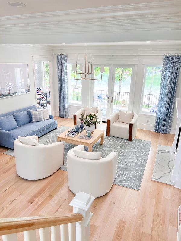 Customer photo for review titled "Love this rug!!"