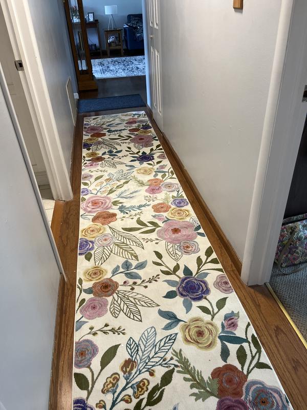 Customer photo for review titled "Right fun runner."