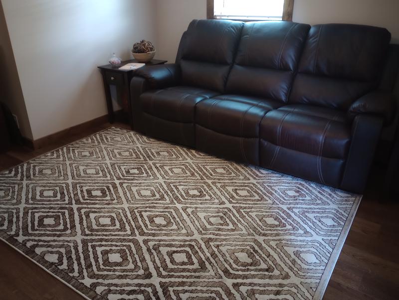 Customer photo for review titled "Great rug great experience"