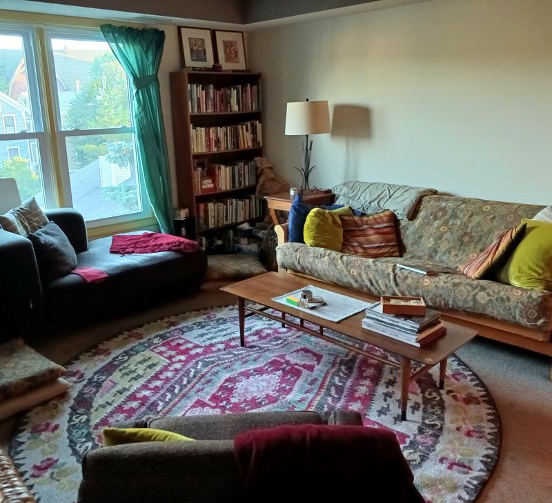 Customer photo for review titled "Great size and style- imperfect :("