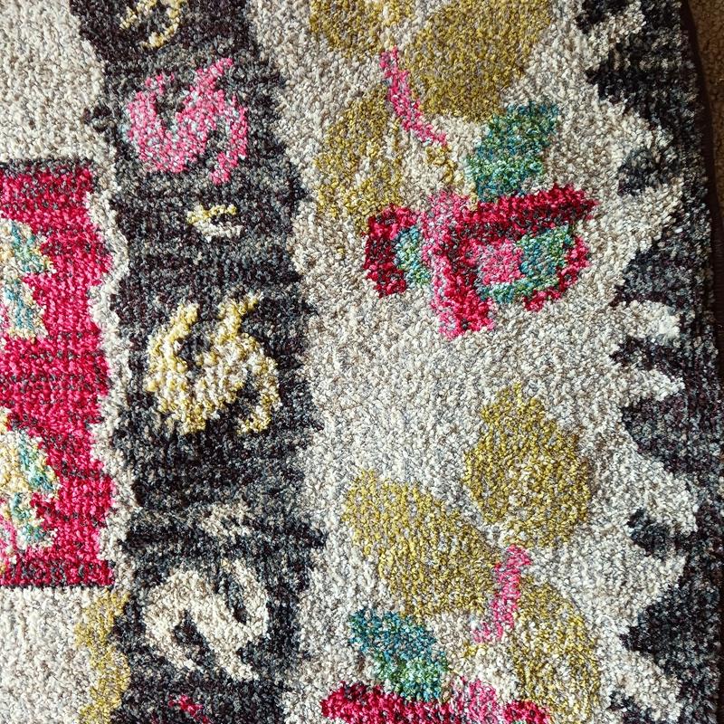 Customer photo for review titled "Great size and style- imperfect :("