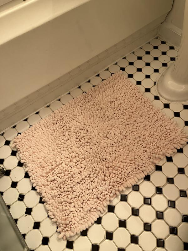 Customer photo for review titled "Fluffy"