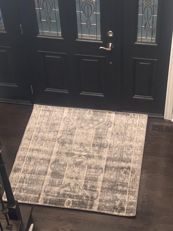Customer photo for review titled "Live it by my front door"