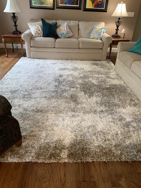 Customer photo for review titled "Love this rug!"