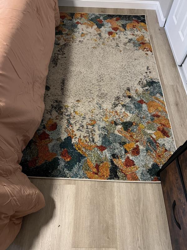 Customer photo for review titled "Beautiful Rug"