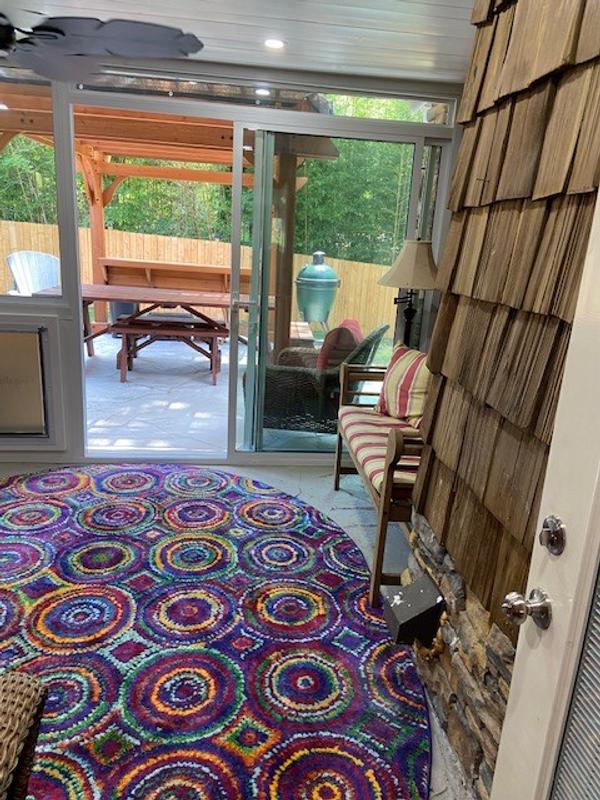 Customer photo for review titled "Colorful and Well Made"