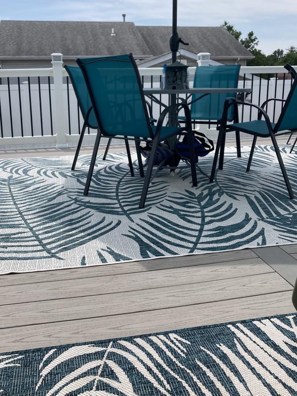 Customer photo for review titled "Perfect Addition to my Deck"