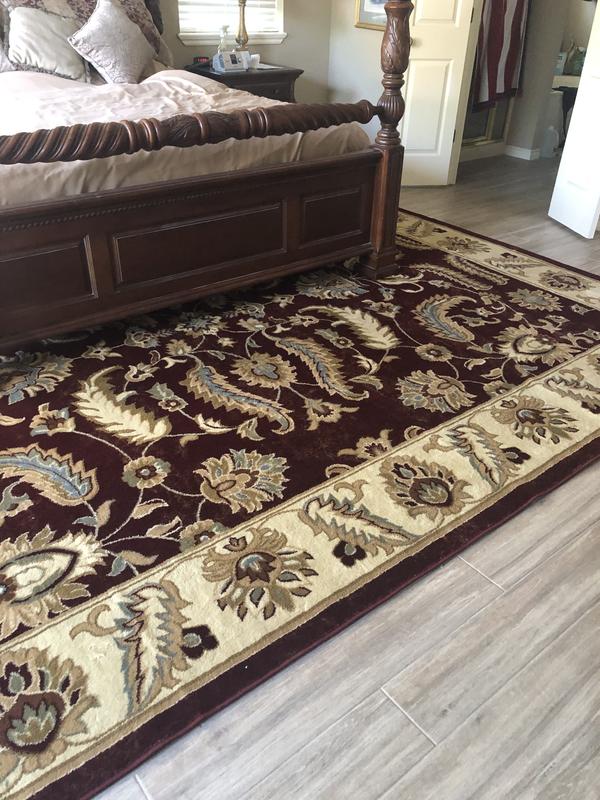 Customer photo for review titled "Large rug"